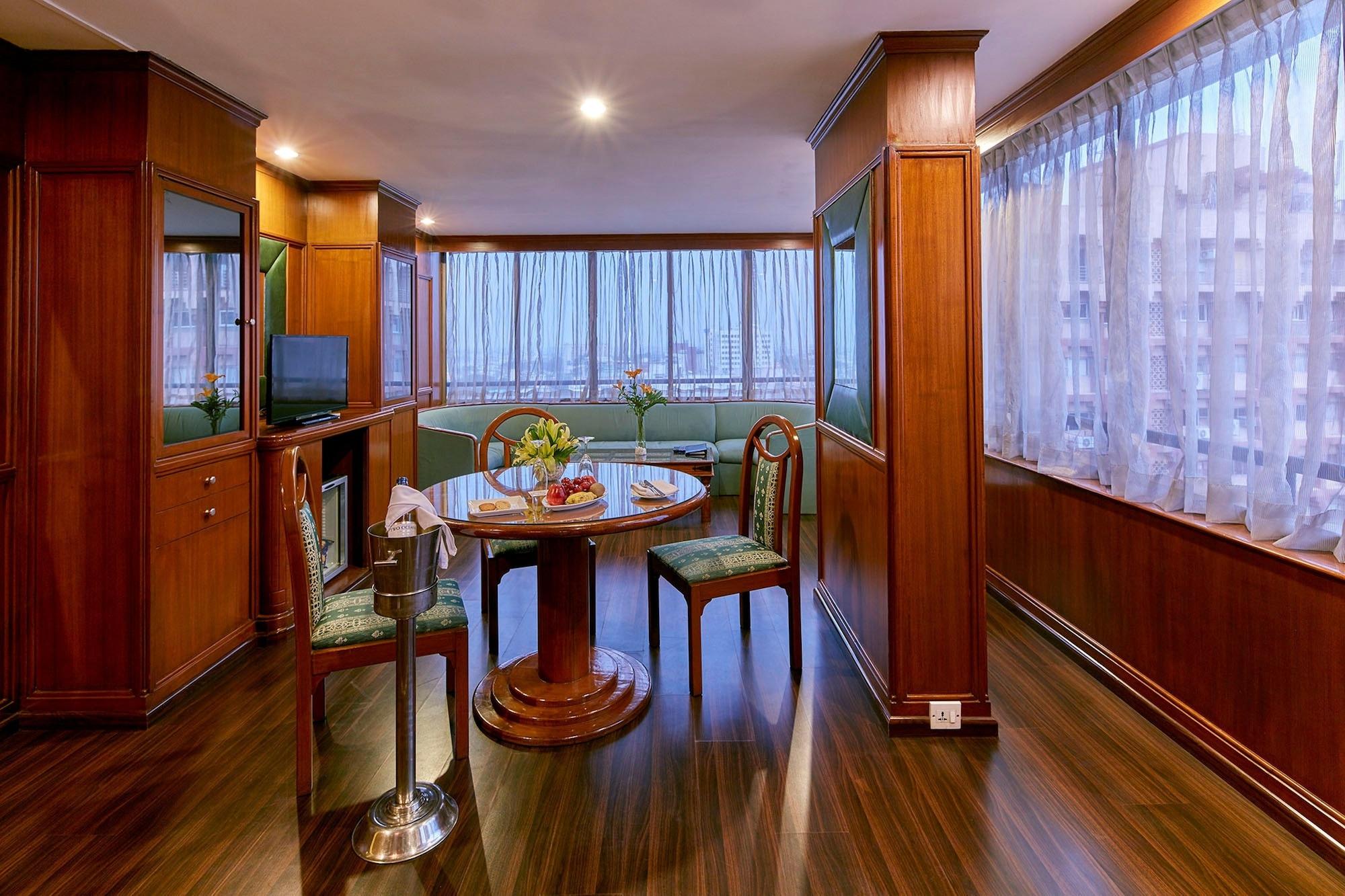 Royal Orchid Central Bangalore, Mg Road Εξωτερικό φωτογραφία