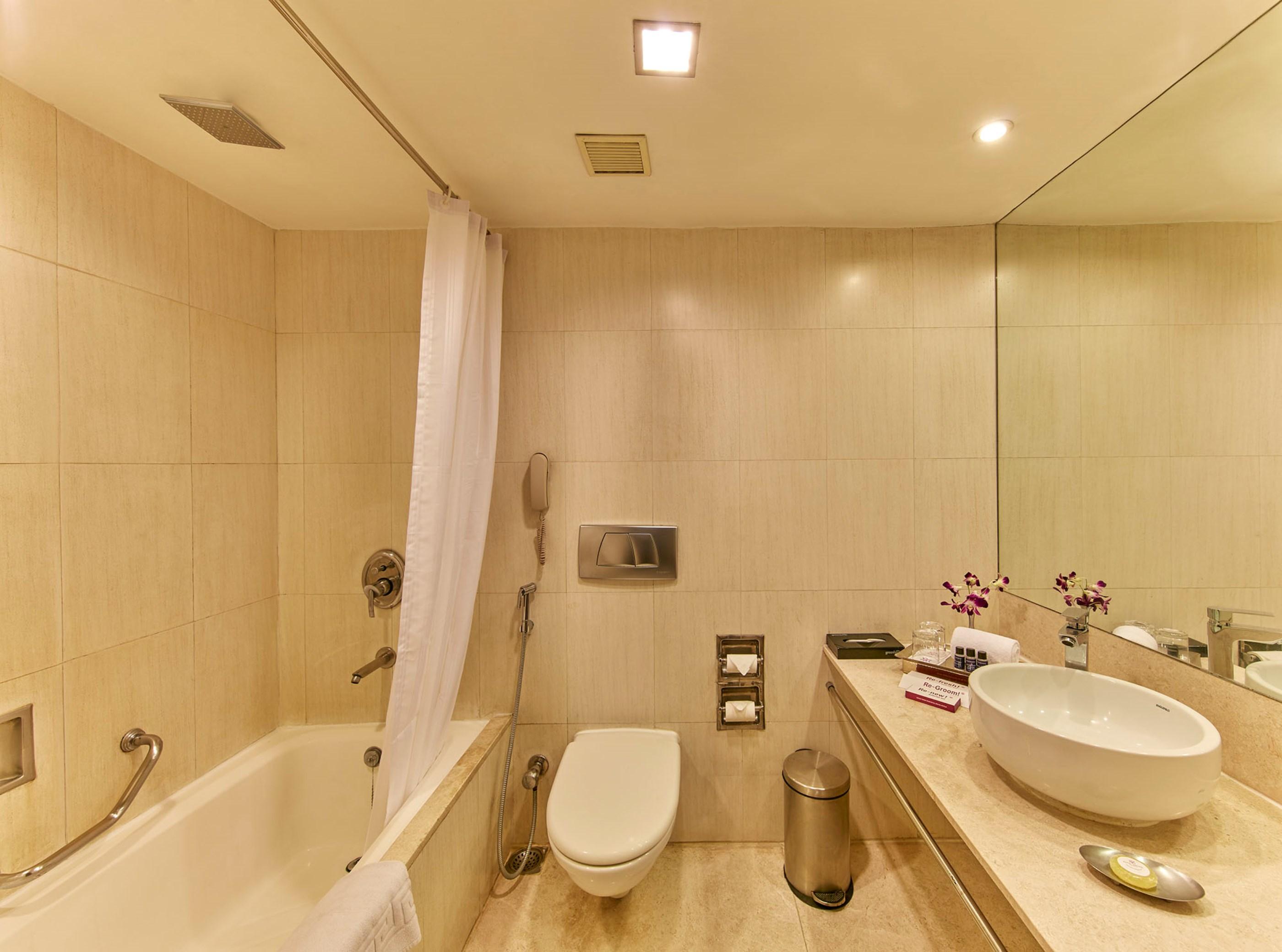 Royal Orchid Central Bangalore, Mg Road Εξωτερικό φωτογραφία