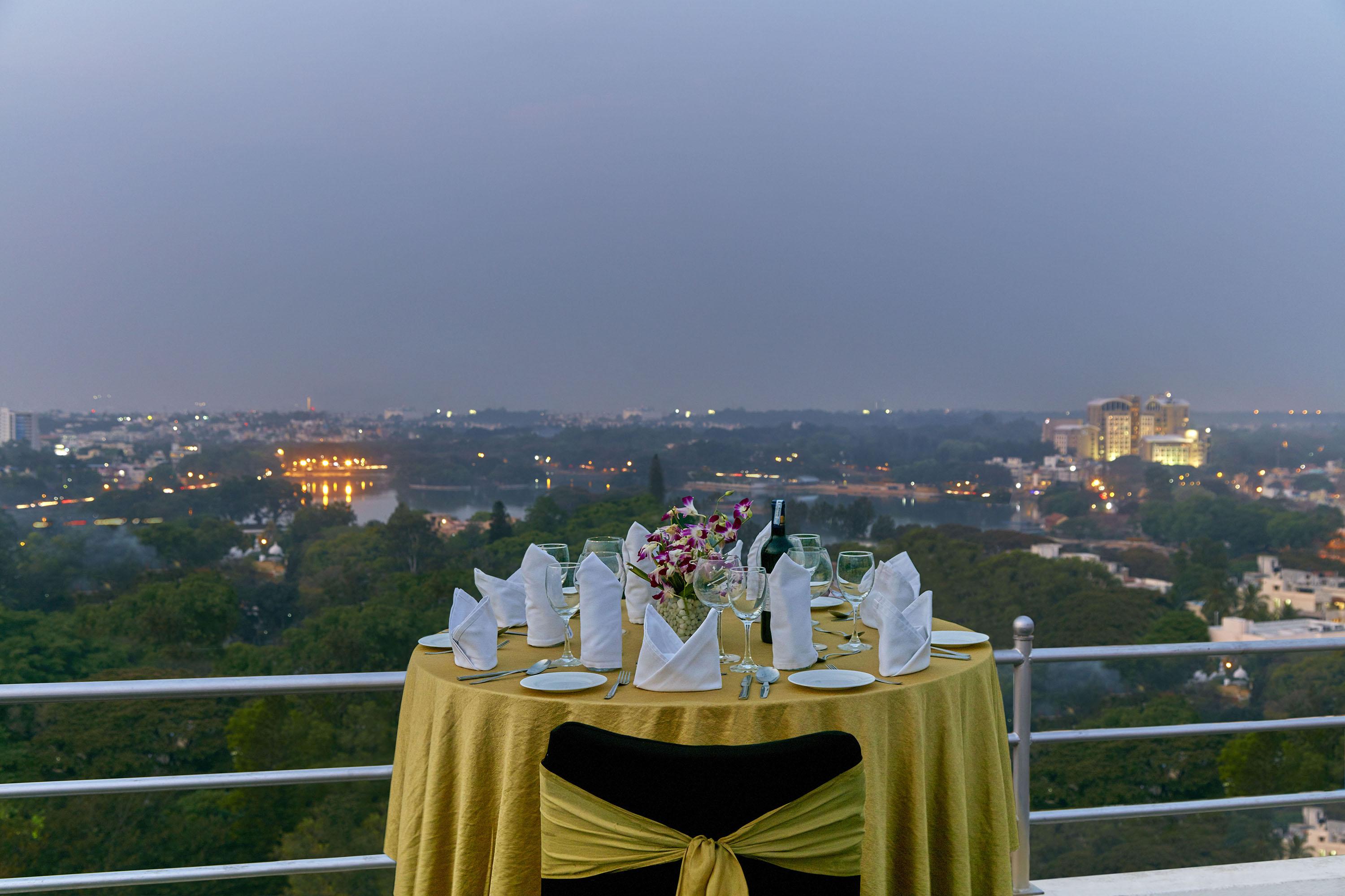 Royal Orchid Central Bangalore, Mg Road Εξωτερικό φωτογραφία