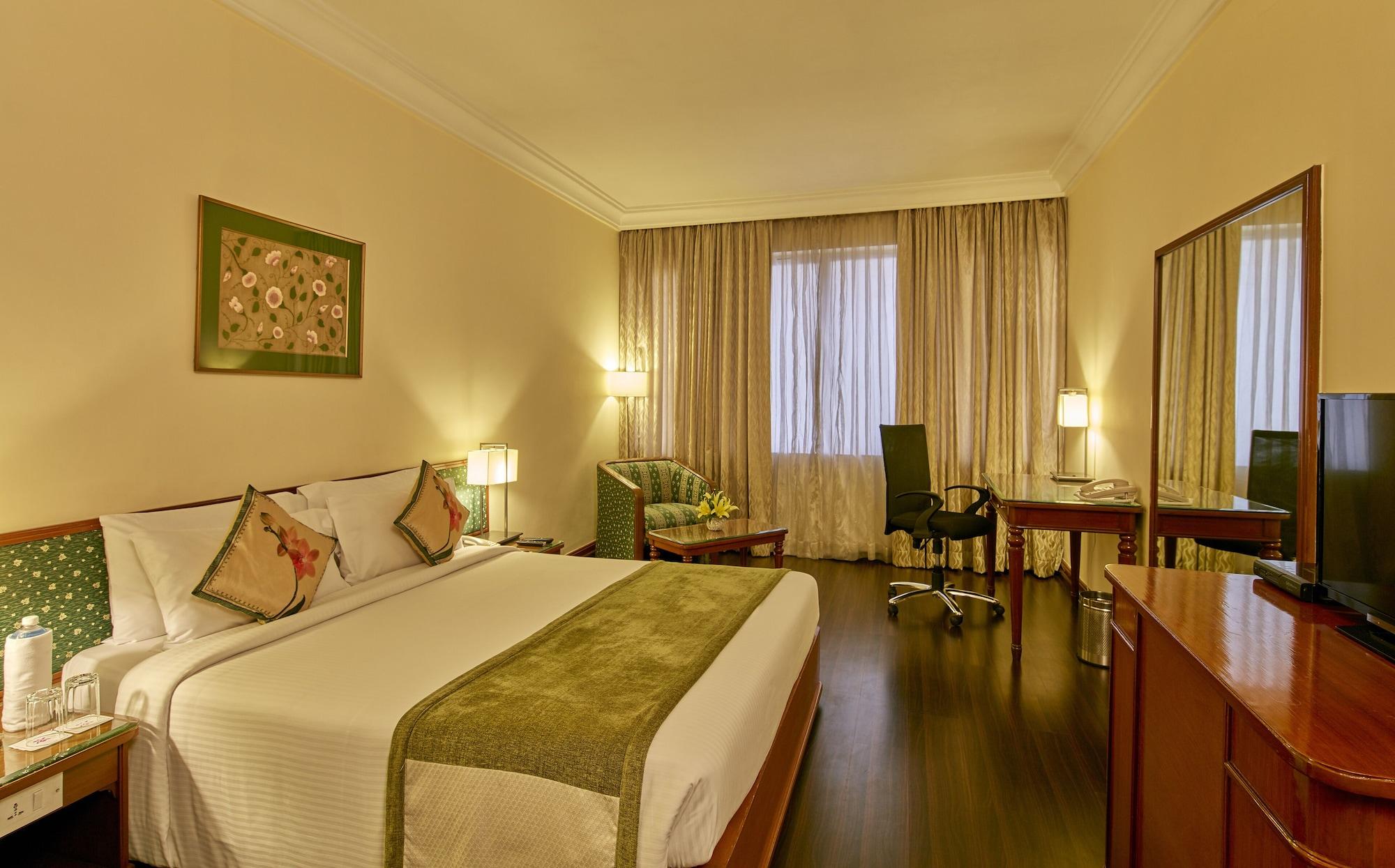 Royal Orchid Central Bangalore, Mg Road Εξωτερικό φωτογραφία