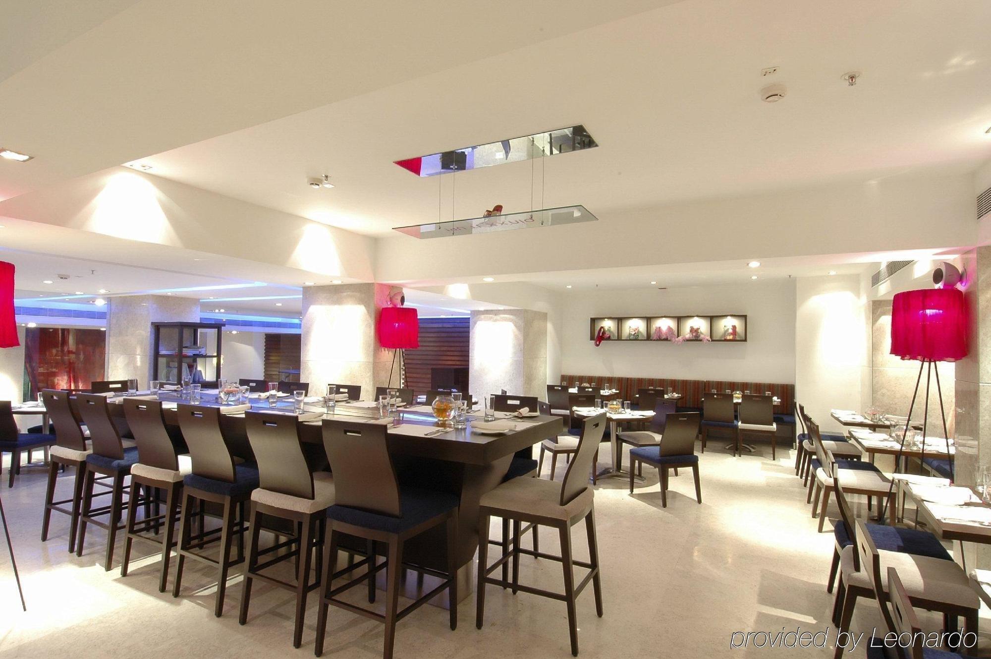 Royal Orchid Central Bangalore, Mg Road Εστιατόριο φωτογραφία