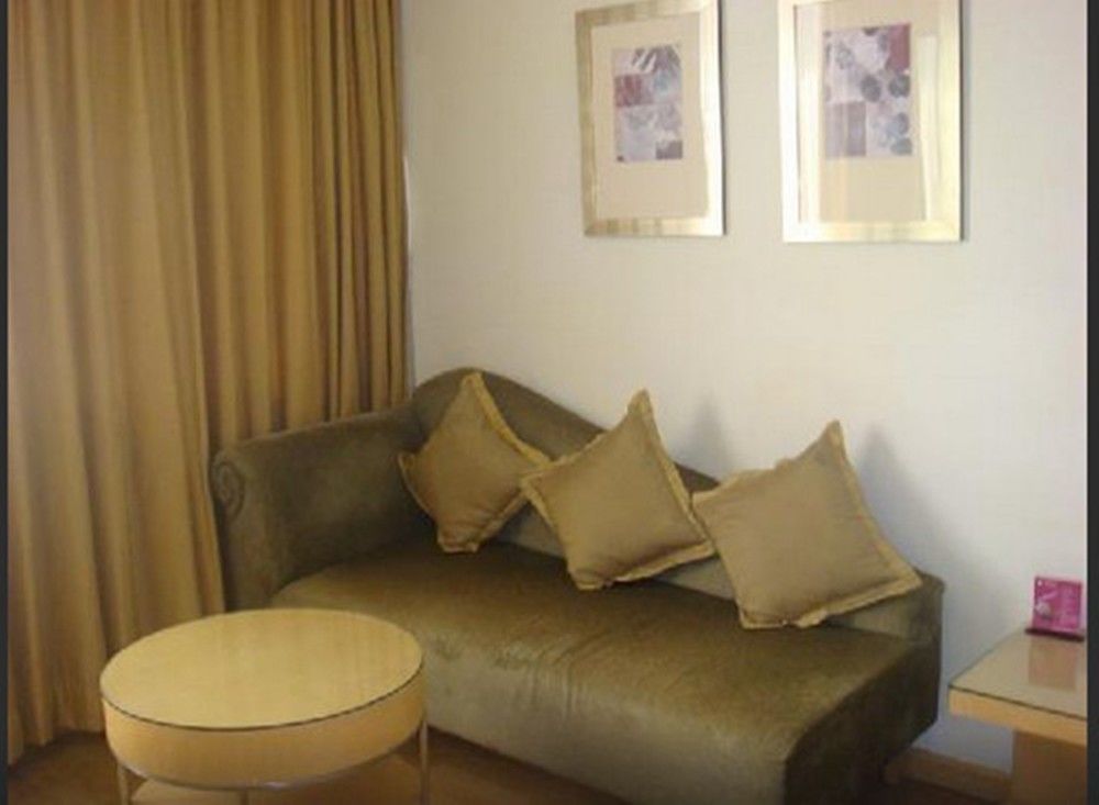 Royal Orchid Central Bangalore, Mg Road Εξωτερικό φωτογραφία